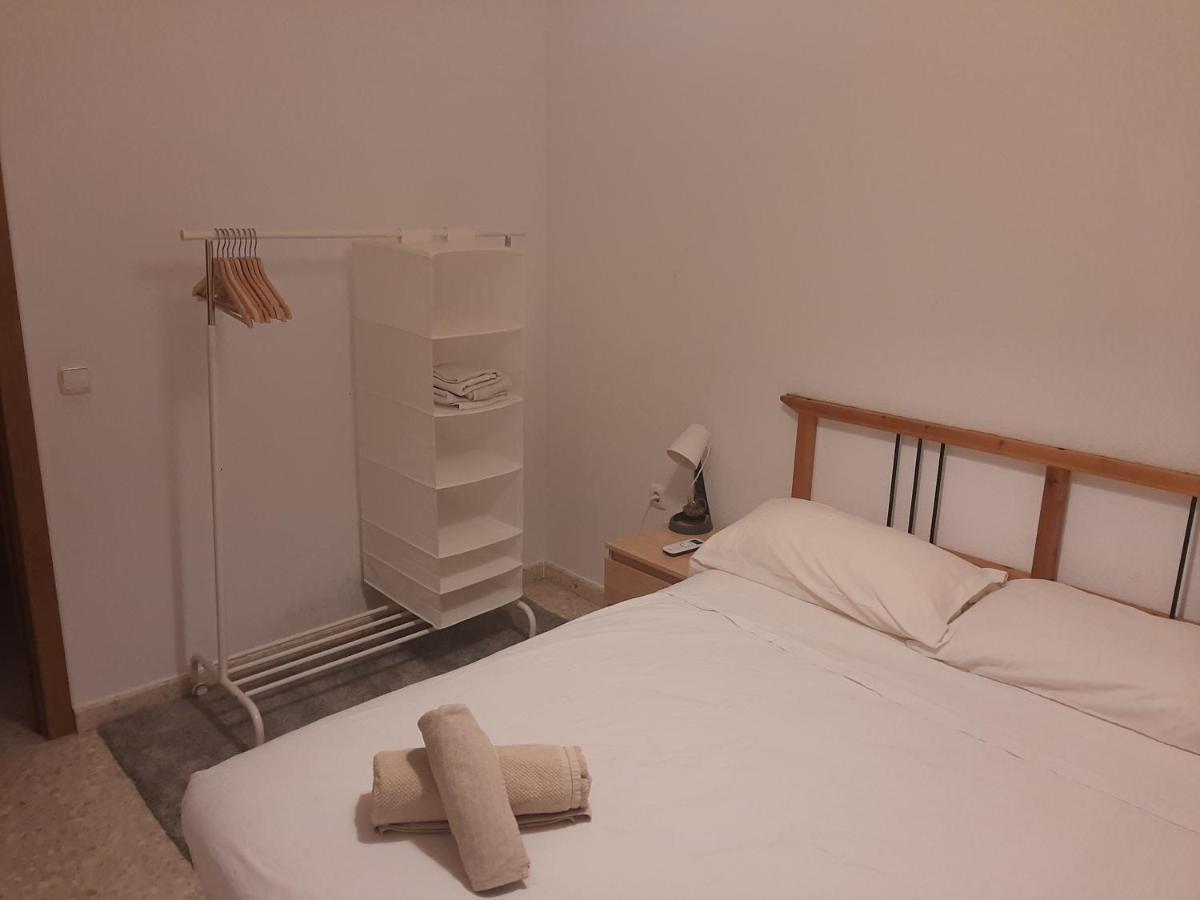 Apartamento Con Parking Gratis En El Centro De Malagaアパートメント エクステリア 写真
