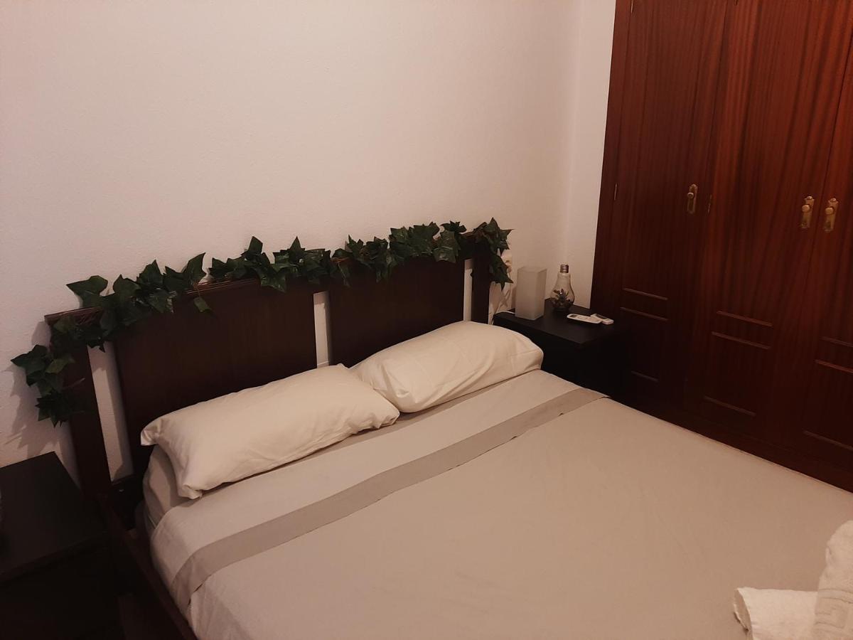 Apartamento Con Parking Gratis En El Centro De Malagaアパートメント エクステリア 写真