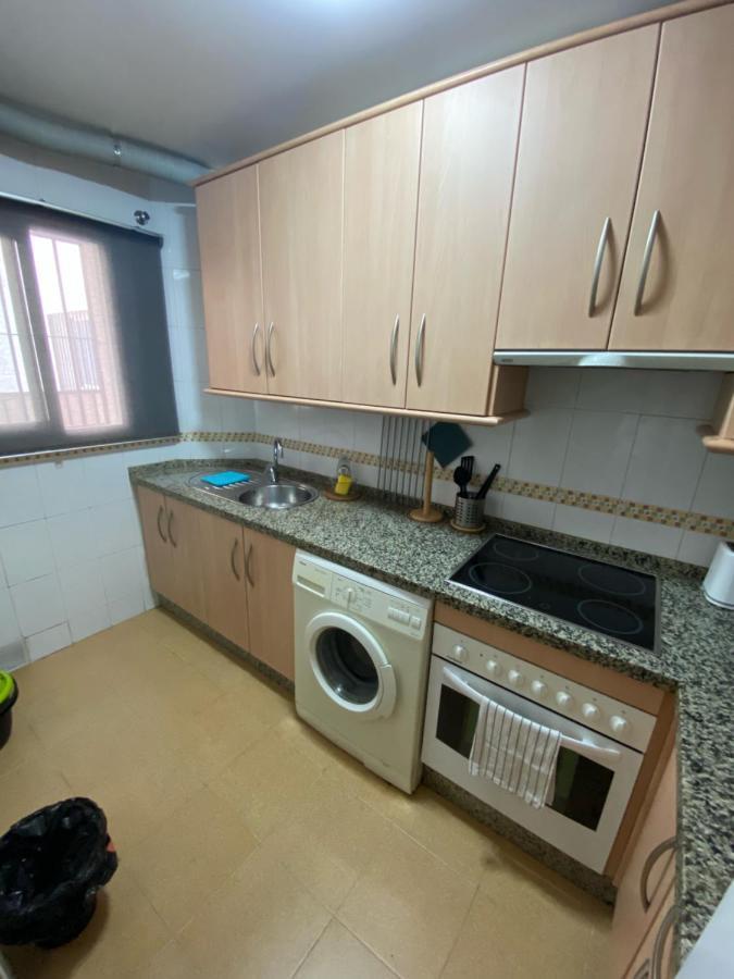 Apartamento Con Parking Gratis En El Centro De Malagaアパートメント エクステリア 写真