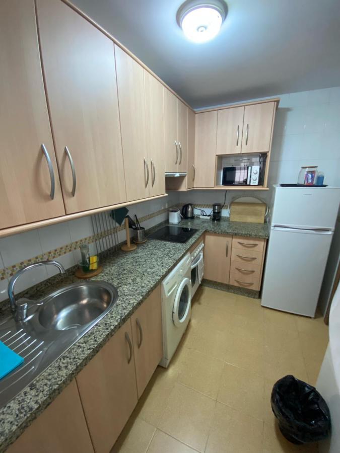 Apartamento Con Parking Gratis En El Centro De Malagaアパートメント エクステリア 写真
