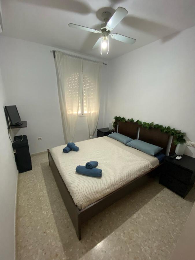 Apartamento Con Parking Gratis En El Centro De Malagaアパートメント エクステリア 写真