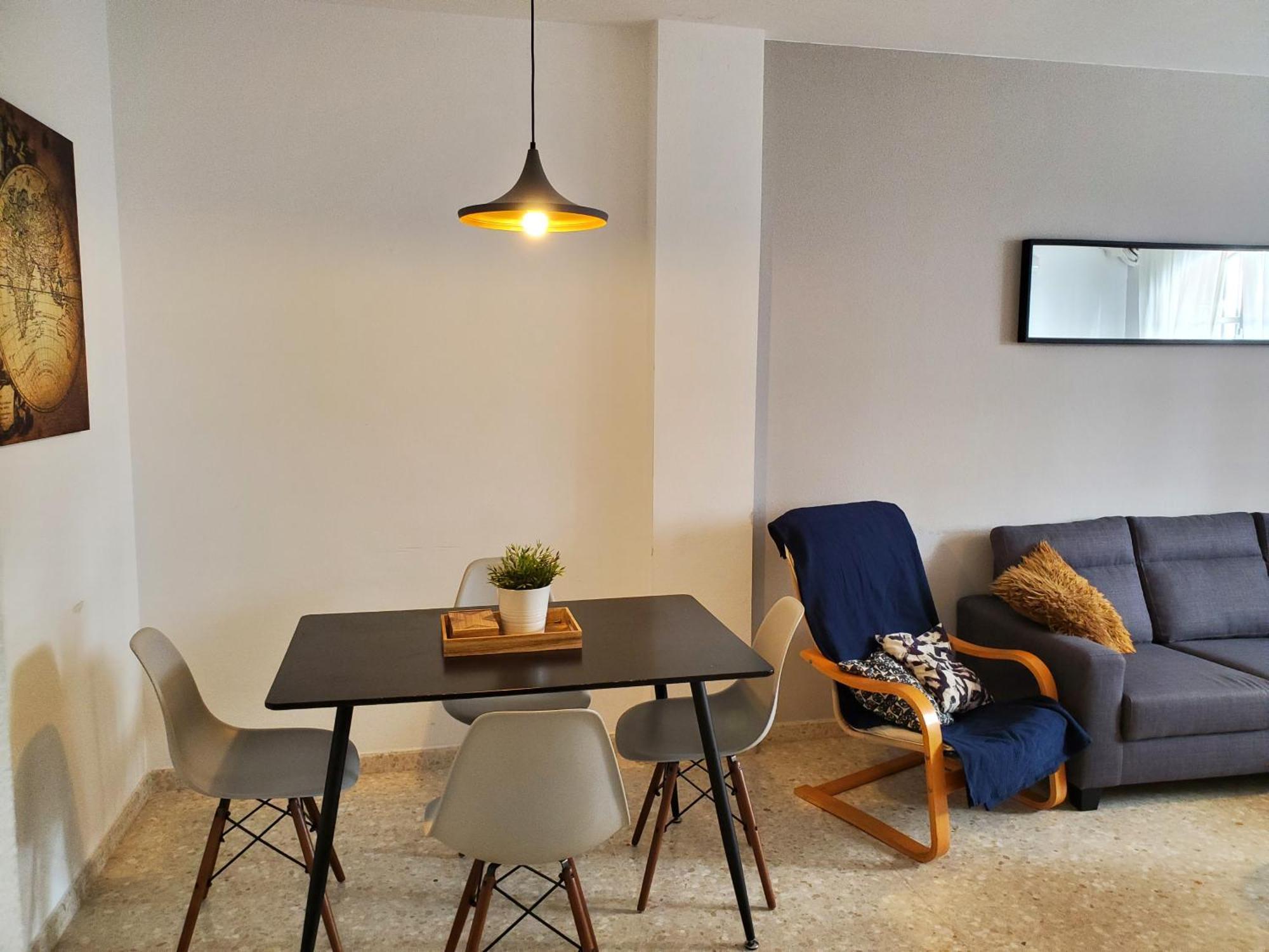 Apartamento Con Parking Gratis En El Centro De Malagaアパートメント エクステリア 写真