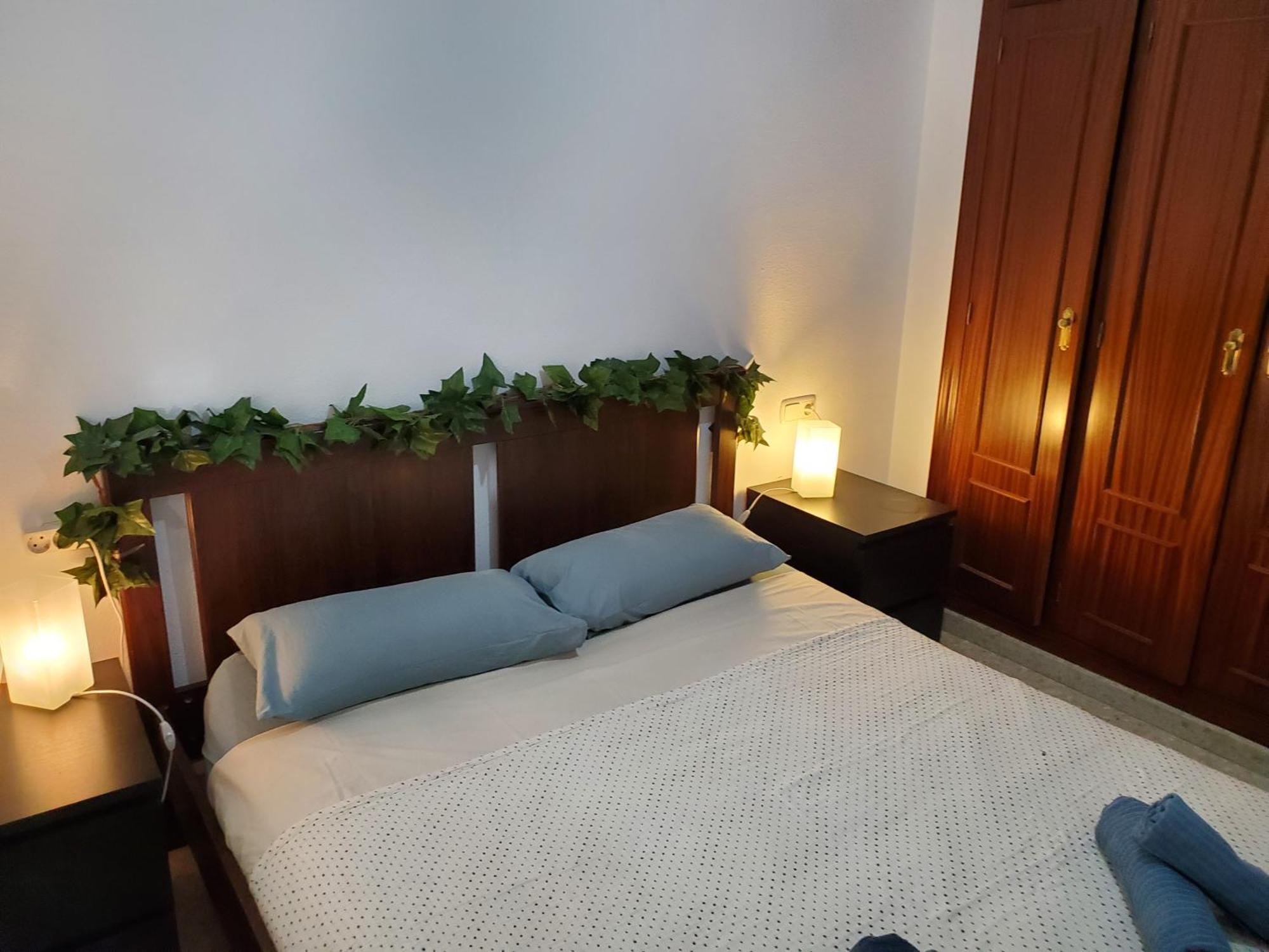 Apartamento Con Parking Gratis En El Centro De Malagaアパートメント エクステリア 写真